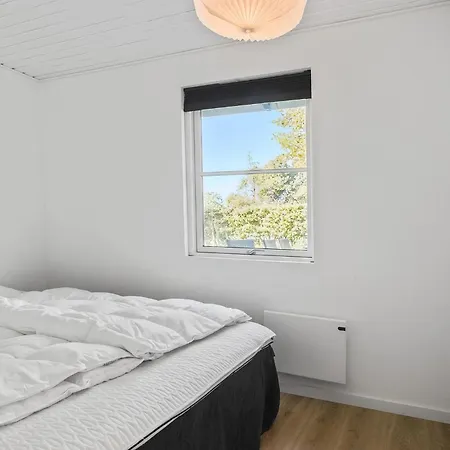 3 Bedroom Stunning In Sydals * Skovmose