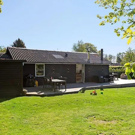 3 Bedroom Lovely In Sydals Дом отдыха